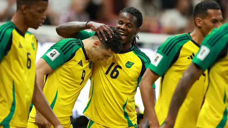 Jamaica venci&oacute; a Nueva Caledonia y qued&oacute; a un paso de volver a un Mundial tras 28 a&ntilde;os.