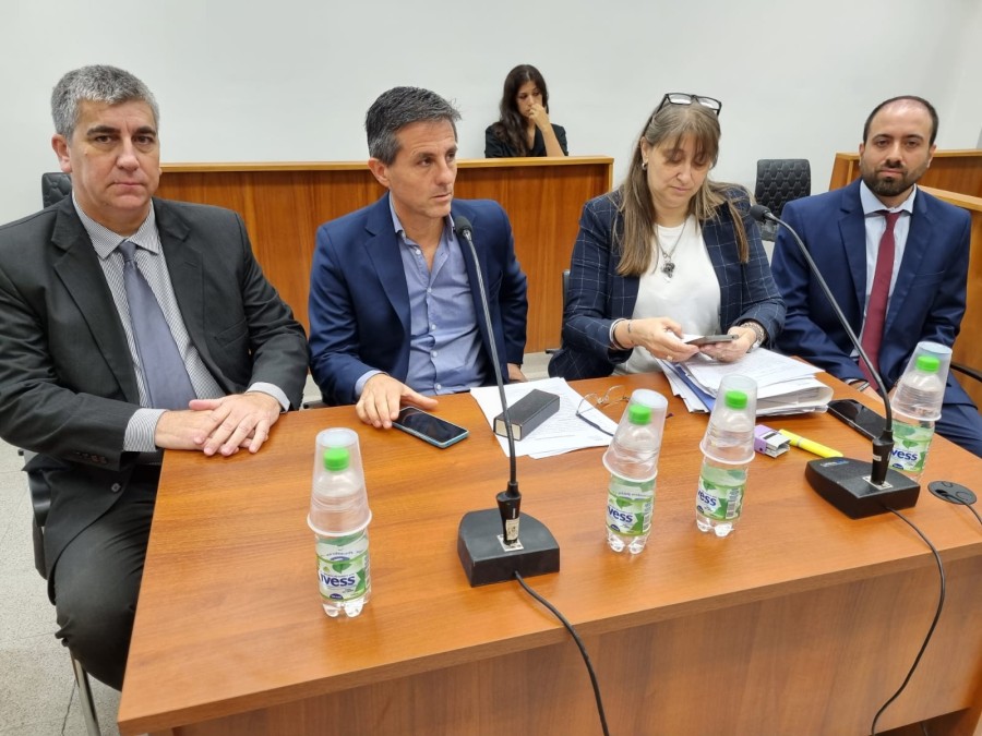 Carlos Vottero, Fiscal Regional; Luis Schiappa Pietra, Fiscal de la Unidad Fiscal Especializada de Responsabilidad Penal Adolescente y fiscales Carina Gerbaldo y Mauricio Spinoza.