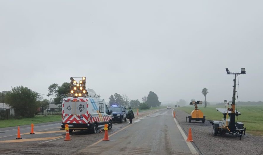 Contin&uacute;a vigente el corte total de circulaci&oacute;n sobre la Ruta Nacional 34, a la altura de la localidad de Lehmann, debido al colapso de una alcantarilla.