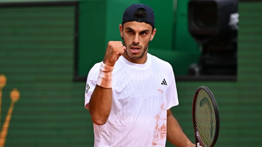 SOLIDO INICIO. Buena victoria de Fran en Montecarlo.