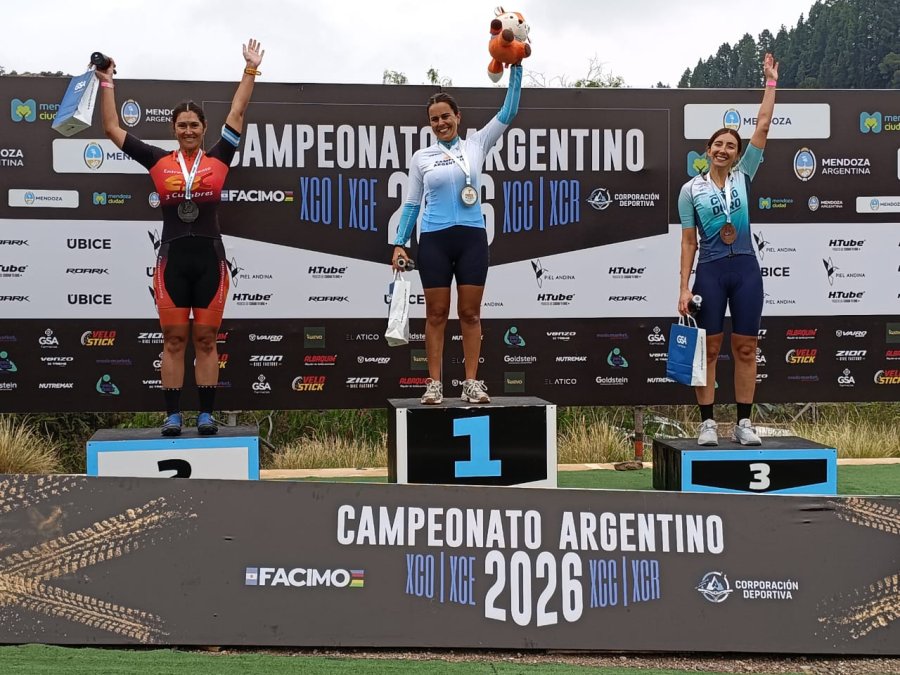 IMPORTANTE LOGRO. La biker rafaelina en el segundo escal&oacute;n del podio.