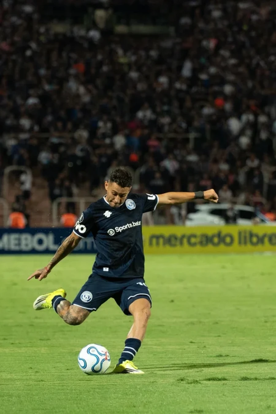 LE DIO EL TRIUNFO. Mat&iacute;as Fern&aacute;ndez.