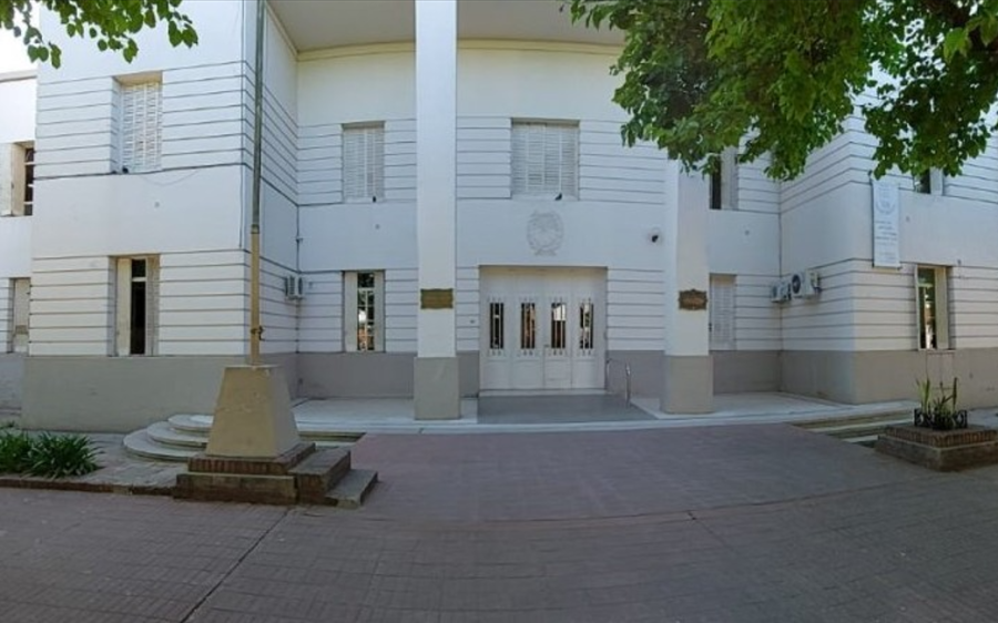 Entre alumnos de la Escuela Domingo de Oro hubo mensajes que dispararon las alertas, pero al final todo pareci&oacute; ser parte de una broma.