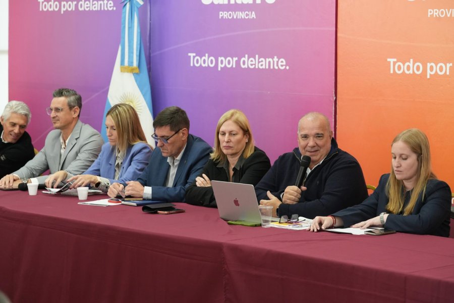 LEGADO DE INFRAESTRUCTURA DEPORTIVA Y URBANA. &ldquo;Todo marcha dentro de los tiempos previstos&rdquo;, asegur&oacute; el secretario de Vinculaci&oacute;n Institucional, Juli&aacute;n Galdeano.