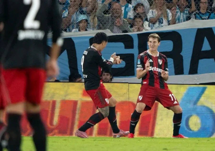 River viene de ganarle 2-0 a Racing en el Torneo Apertura.