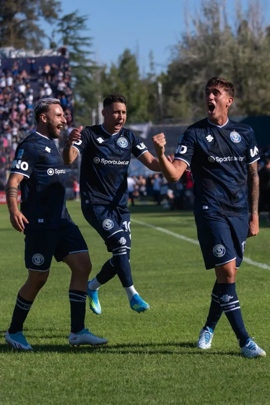 Independiente Rivadavia quiere extender su gran momento.