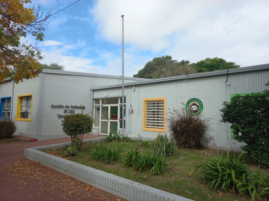 Fachada de la instituci&oacute;n educativa.
