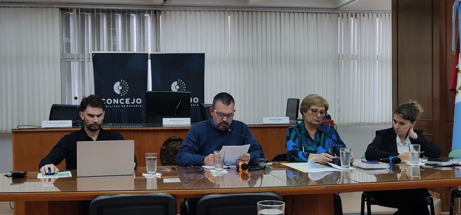 ENCUENTRO. Los concejales llevaron adelante una serie de reuniones con vecinos vinculadas al nuevo plan de pavimentaci&oacute;n.