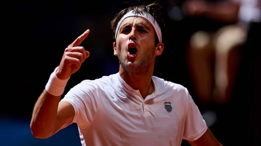 ERA DIFICIL. Etcheverry perdi&oacute; un partido donde no pudo demostrar su mejor tenis.