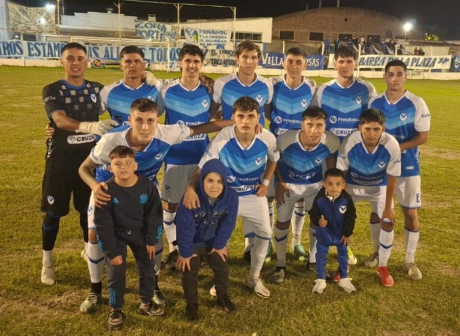 PE&Ntilde;AROL GAN&Oacute; EN VILLA ROSAS Y SIGUE FIRME EN LA CIMA DEL APERTURA