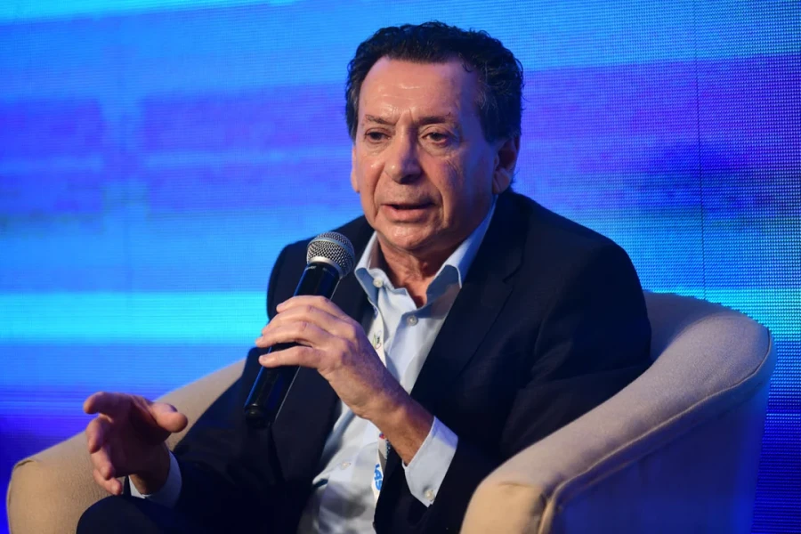 Sica afirm&oacute; que el programa oficial se basa en la estabilidad, la desregulaci&oacute;n y la integraci&oacute;n al mundo.