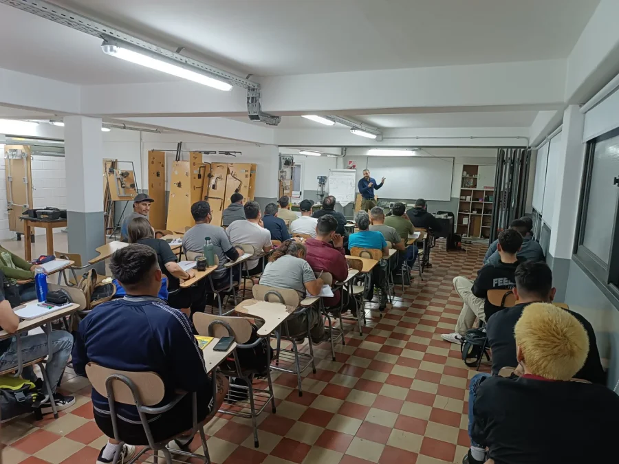 Las capacitaciones son muchas veces el primer paso hacia proyectos de vida m&aacute;s grandes.