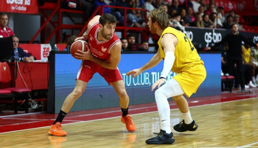 REMONTO. Instituto forz&oacute; el quinto juego.