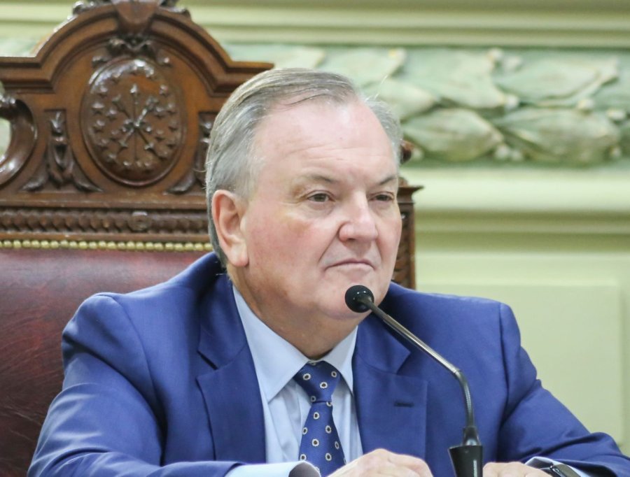 FELIPE MICHLIG. El senador provincial del departamento San Crist&oacute;bal asegur&oacute; que no hay que cerrarle la puerta al ingreso de LLA a Unidos con vistas a las elecciones del 2027.