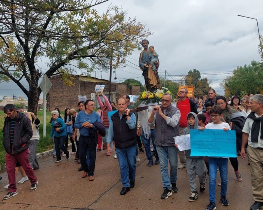 Obispos argentinos llamaron a dignificar el trabajo y mantener la esperanza.