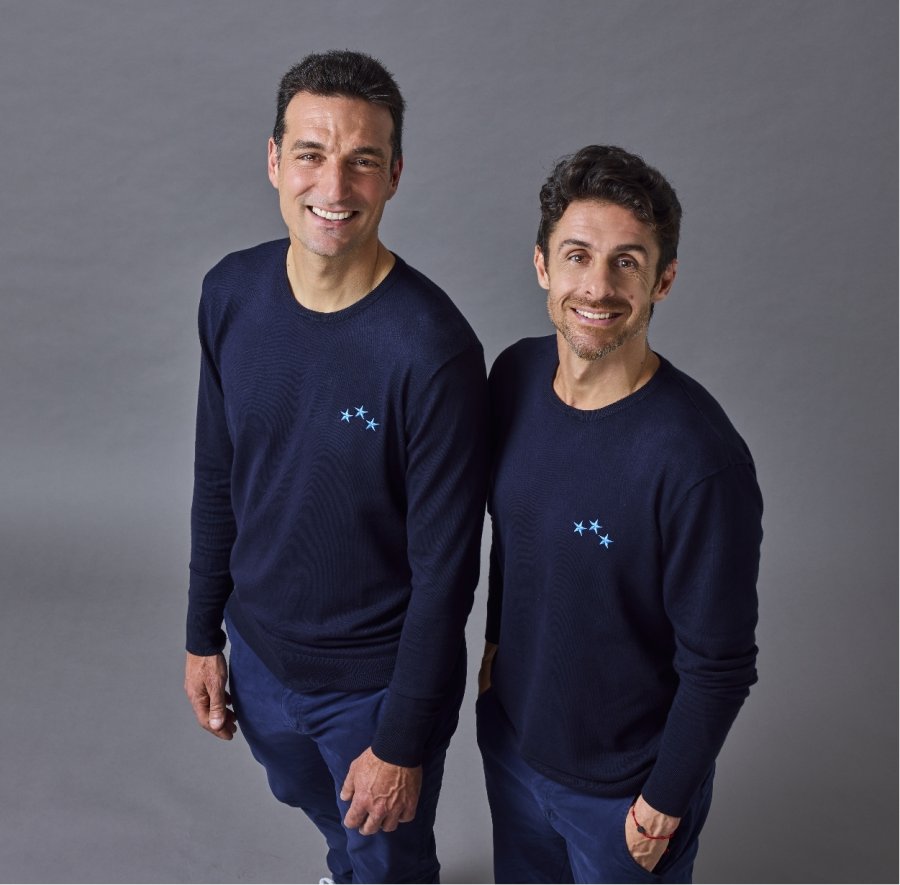 Lionel Scaloni junto a su amigo y tambi&eacute;n integrante del cuerpo t&eacute;cnico de la Selecci&oacute;n, Pablo Aimar. (FOTO BANCO MACRO)