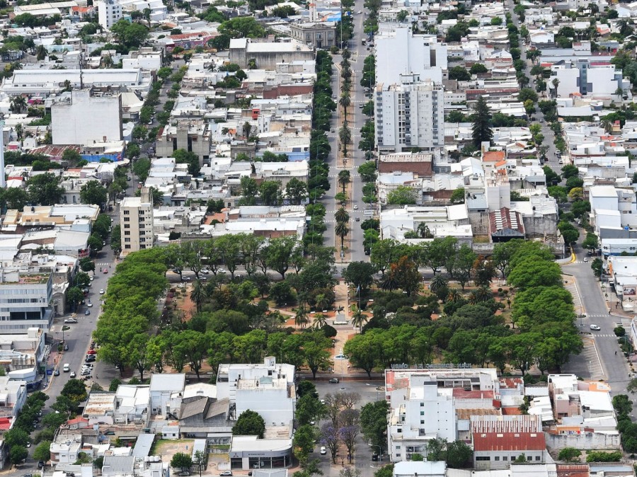 Cada persona o instituci&oacute;n podr&aacute; presentar un solo proyecto.