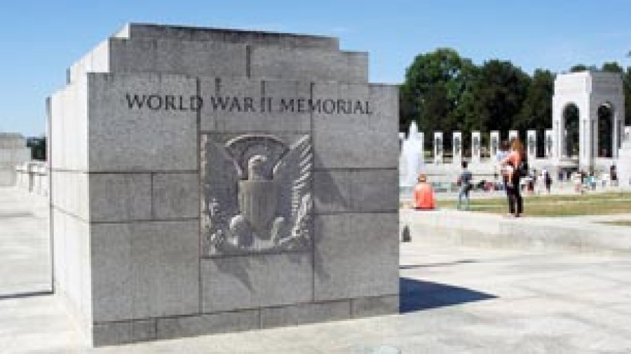 Monumento en honor a quienes perdieron su vida en la conflagraci&oacute;n b&eacute;lica.