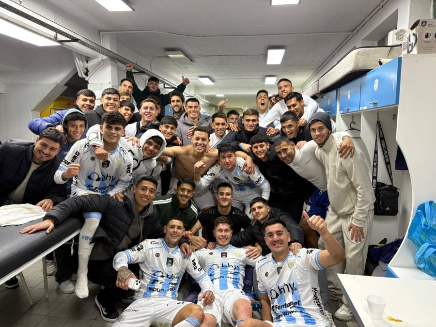 VESTUARIO FELIZ PARA LA CREMA QUE VOLVI&Oacute; A GANAR EN EL MONUMENTAL