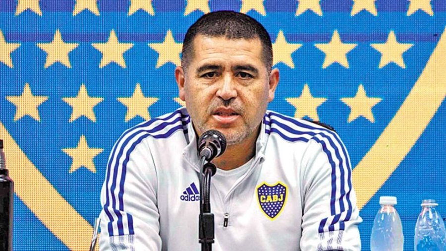Boca no puede ser campe&oacute;n con Riquelme de presidente.