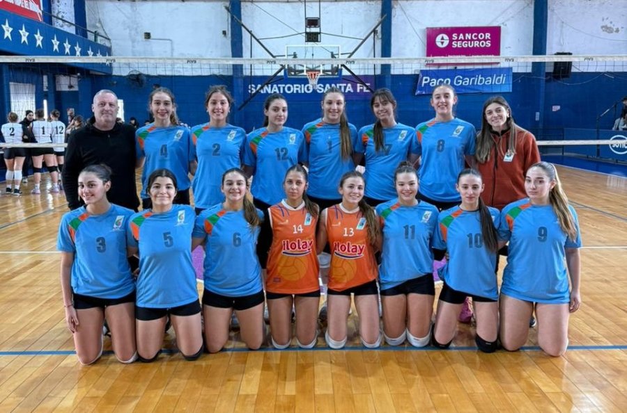 BUEN TORNEO. El seleccionado femenino Sub 16.