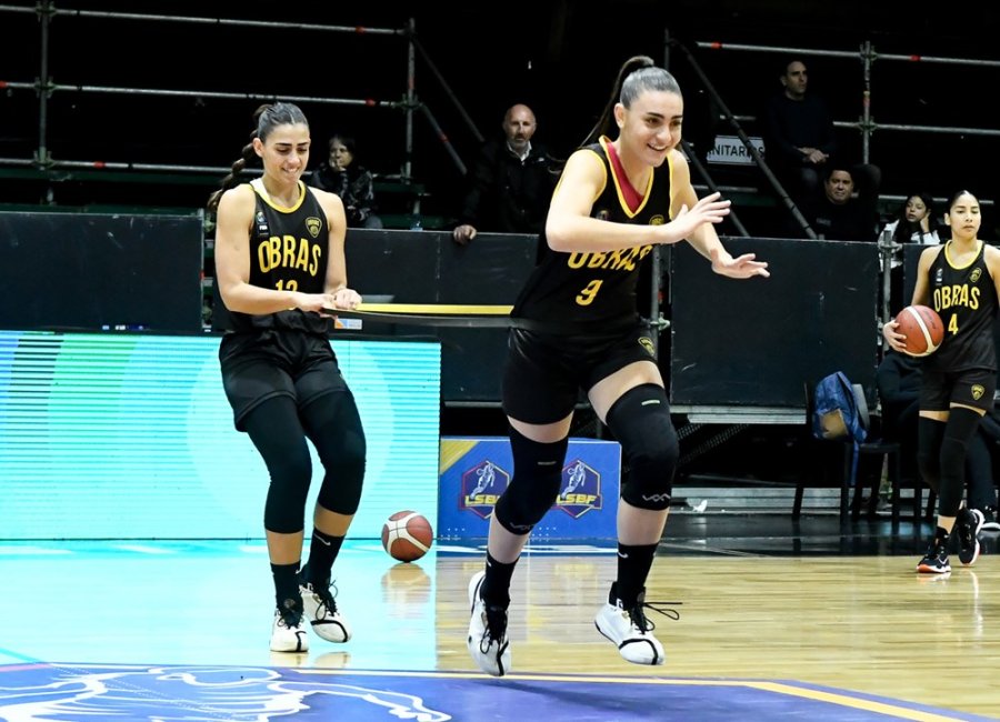 SE VIENE LA FINAL. Candela y Delfina Gentinetta.