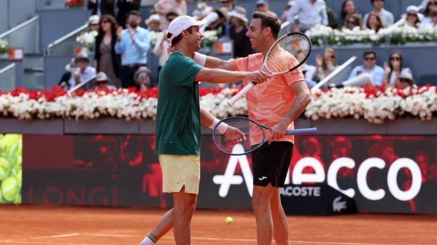 FINALISTAS. Zeballos y Granollers.