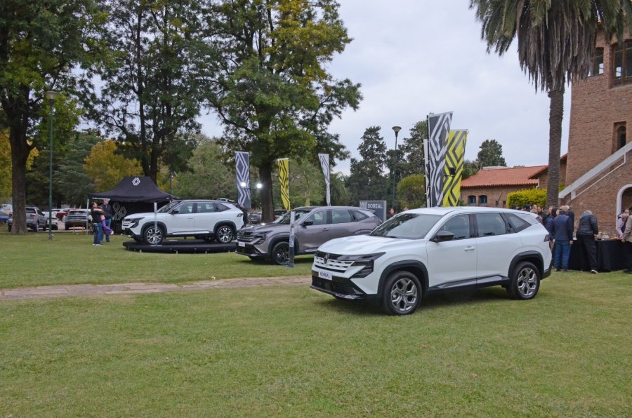 GRAN EVENTO. La presentaci&oacute;n del Renault Boreal fue durante todo el s&aacute;bado en el Jockey.