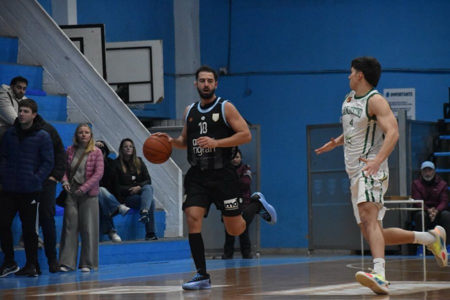 PARTIDO LOGICO. Sanjustino marc&oacute; diferencias desde el segundo cuarto ante el local.