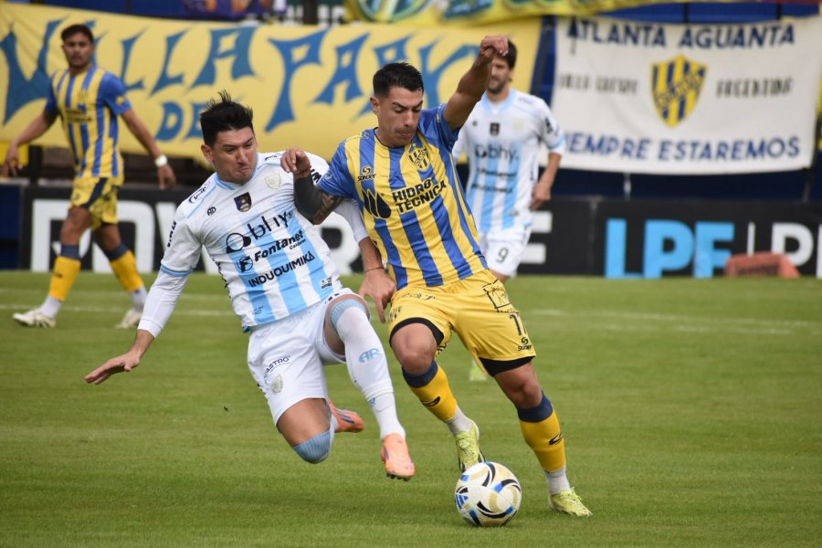 DAR VUELTA LA PAGINA. La Crema no pudo con el Bohemio y espera a Midland.