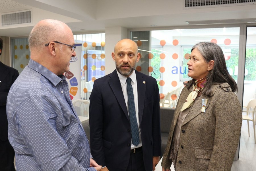 GESTIONES. El gobierno provincial detall&oacute; que la deuda acumulada con Naci&oacute;n supera los $ 3.255 millones, sin contabilizar abril.