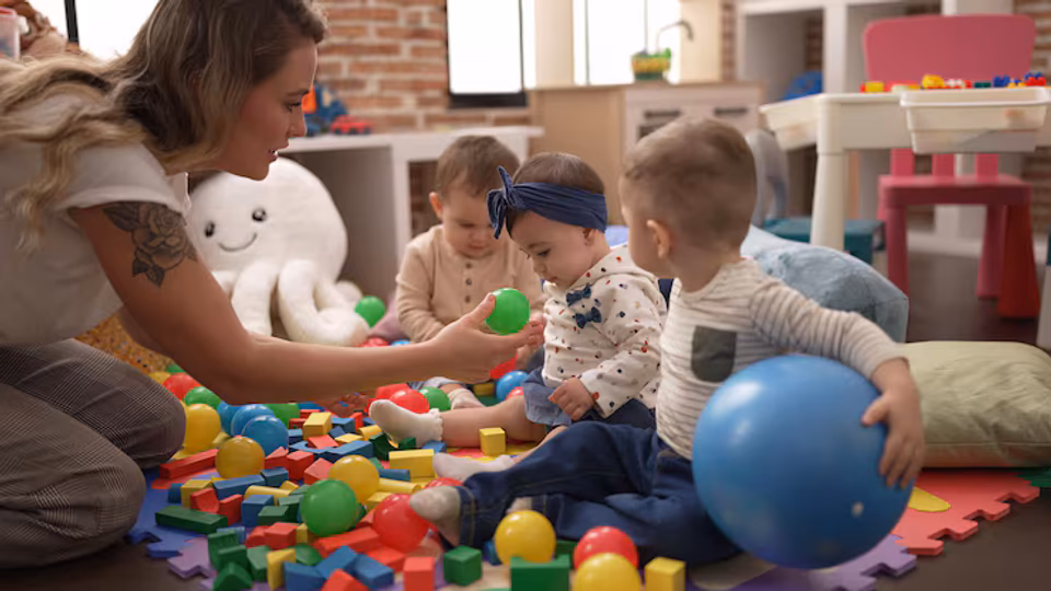 El 83% de los ni&ntilde;os argentinos de entre 3 y 5 a&ntilde;os asiste al nivel inicial, seg&uacute;n las cifras m&aacute;s recientes de 2024.