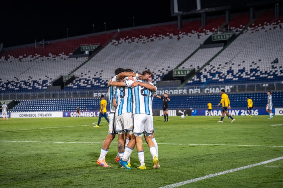 TIENEN RIVALES. Los chicos empiezan a palpitar el Mundial de su categor&iacute;a.