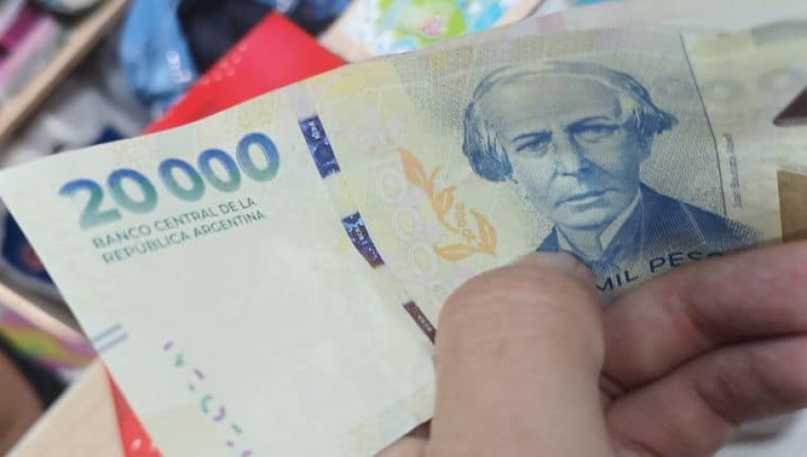 RINDE CADA VEZ MENOS. Casi 9 de cada 10 trabajadores consideran insuficiente su salario en Argentina.