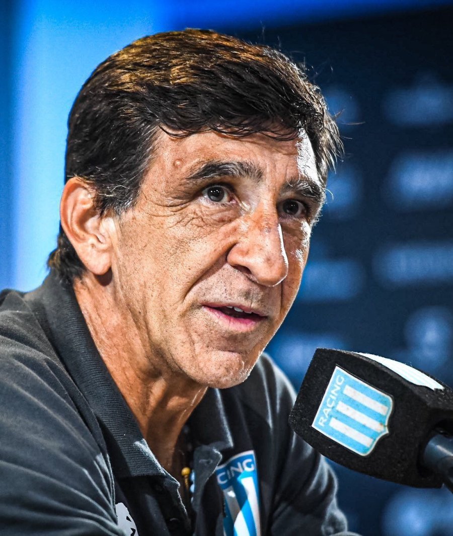 DESPEDIDO. No sigue en su casa.