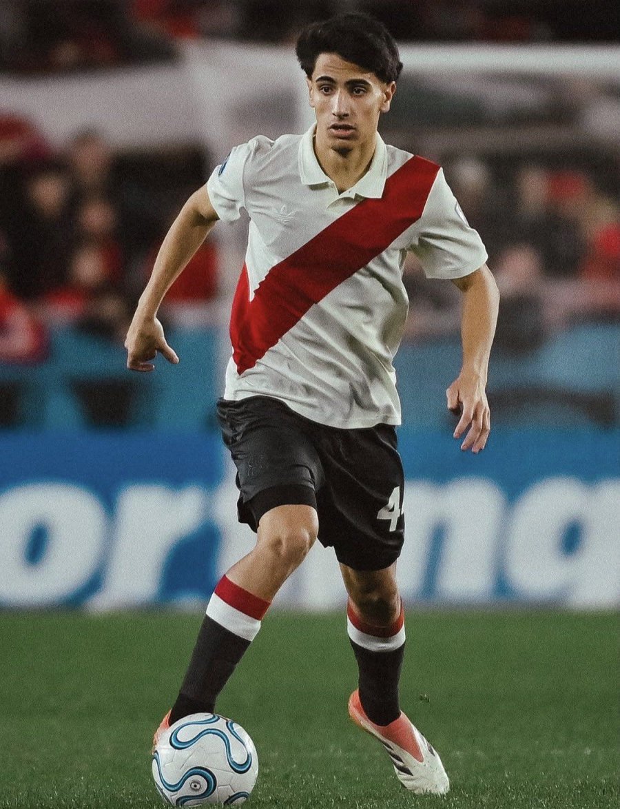 LUCAS SILVA. Autor del tercer gol ante Blooming.