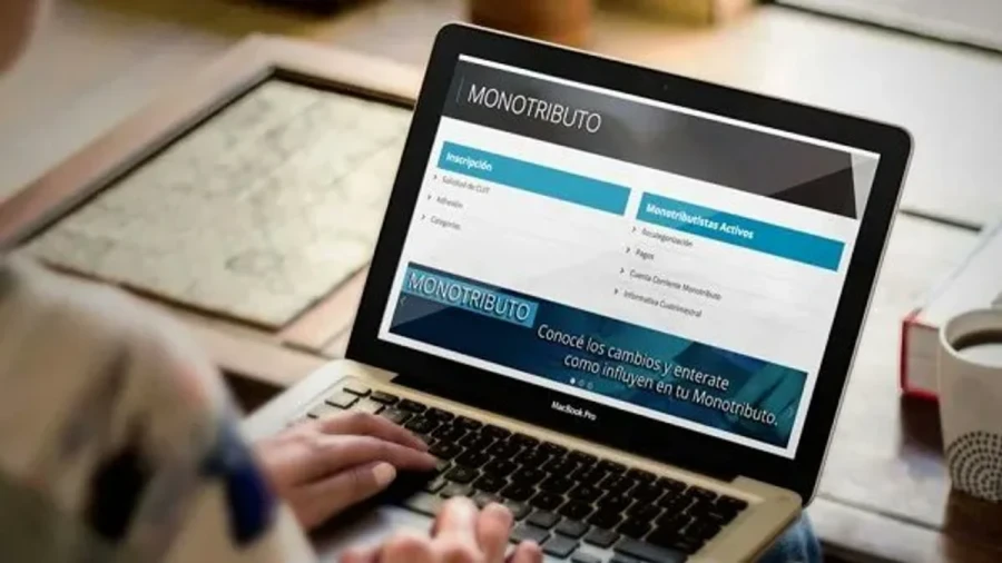 El FMI plantea readecuar el Monotributo.