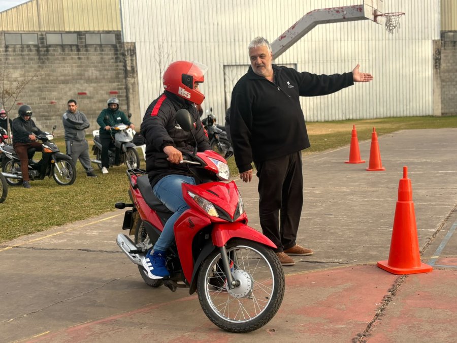 Uno de los conductores que realiz&oacute; el examen.