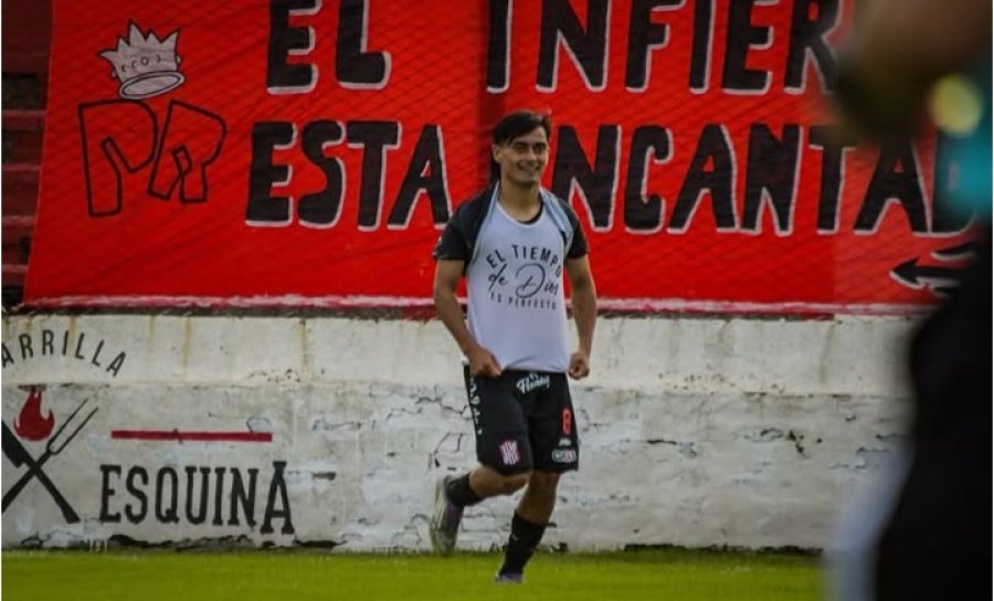DETERMINANTE. Del Sole convirti&oacute; el segundo gol.