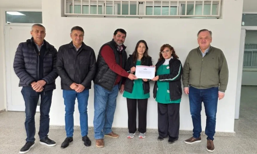 El instante en que se procedió a la entrega.