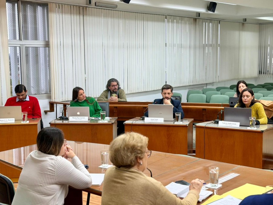 El bloque de concejales del PJ dio despacho al proyecto para frenar subas de tributos a pesar de los pedidos del oficialismo y La Libertad Avanza para demorar el tratamiento hasta la pr&oacute;xima semana.