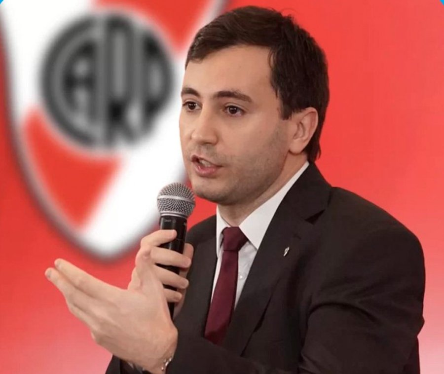 PRESIDENTE. Di Carlo confirm&oacute; la reducci&oacute;n del plantel.