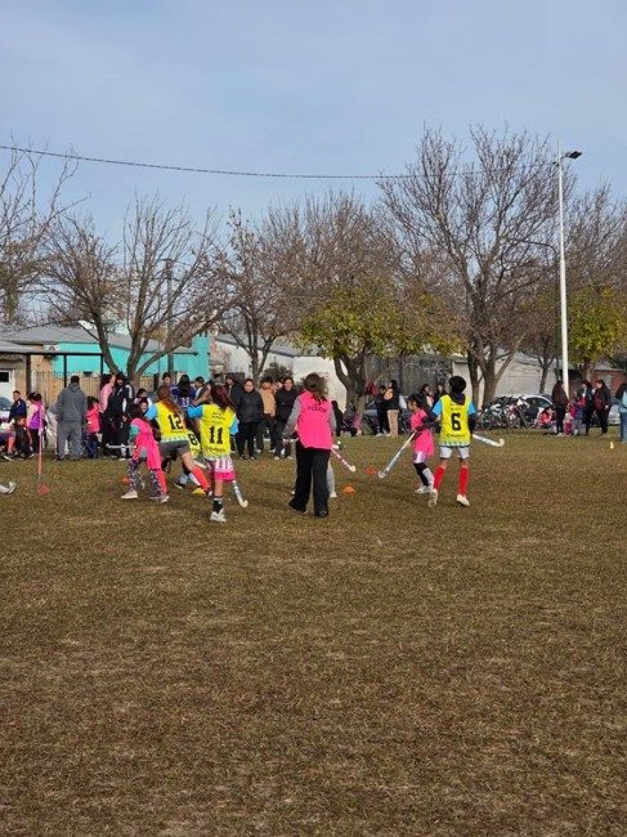 BARRIO MORA. Convoc&oacute; a una gran cantidad de participantes.