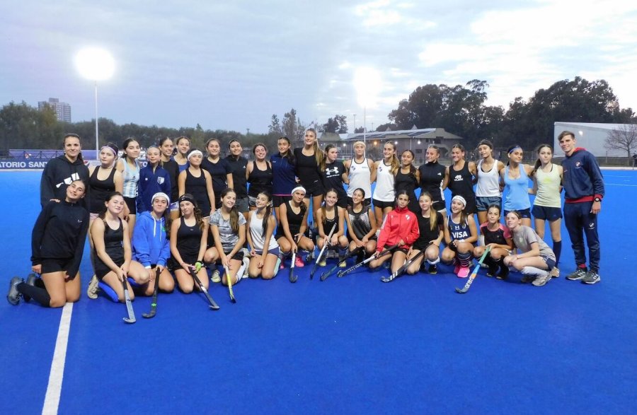 Las protagonistas del primer entrenamiento (foto ASH).