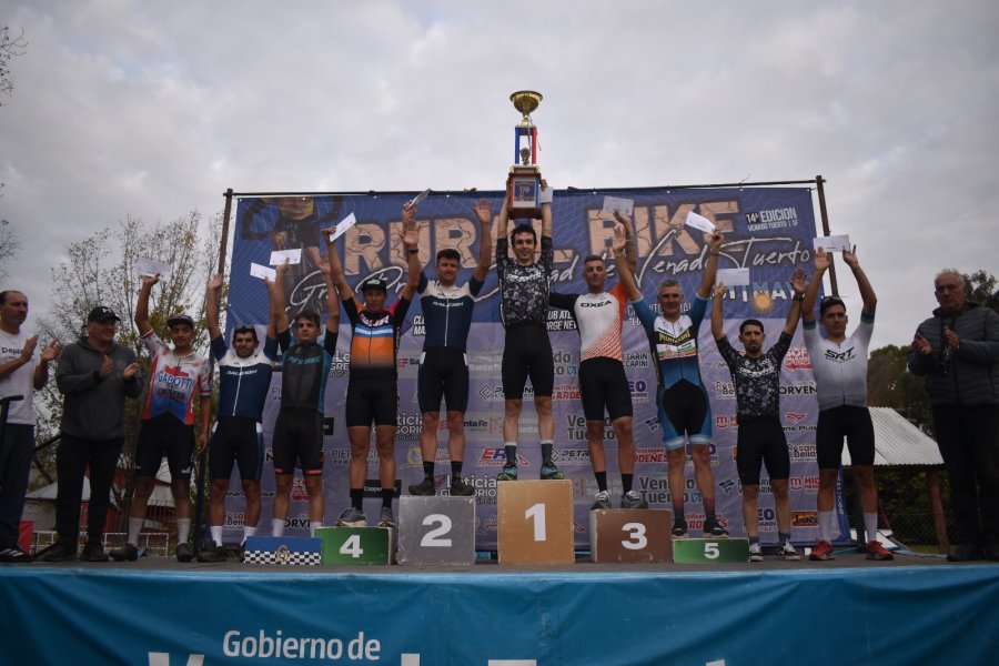 Juan Roggero qued&oacute; tercero en el podio de PRO.