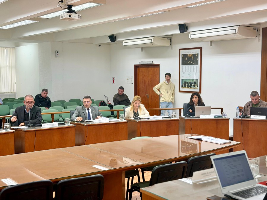 Sin consenso interno, el bloque oficialista de Unidos se mostr&oacute; "desunido". (FOTO PRENSA CONCEJO)
