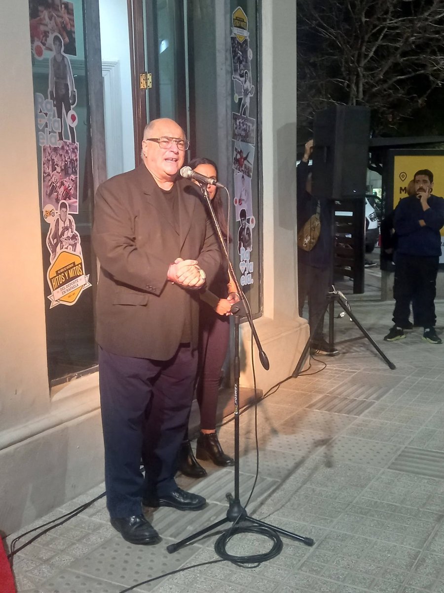 Marcelo Muriel dio las primeras palabras y form&oacute; parte del gran trabajo de recopilaci&oacute;n.