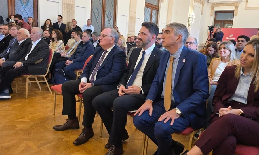 La ceremonia, desarrollada en la Casa Gris, cont&oacute; con gran asistencia.