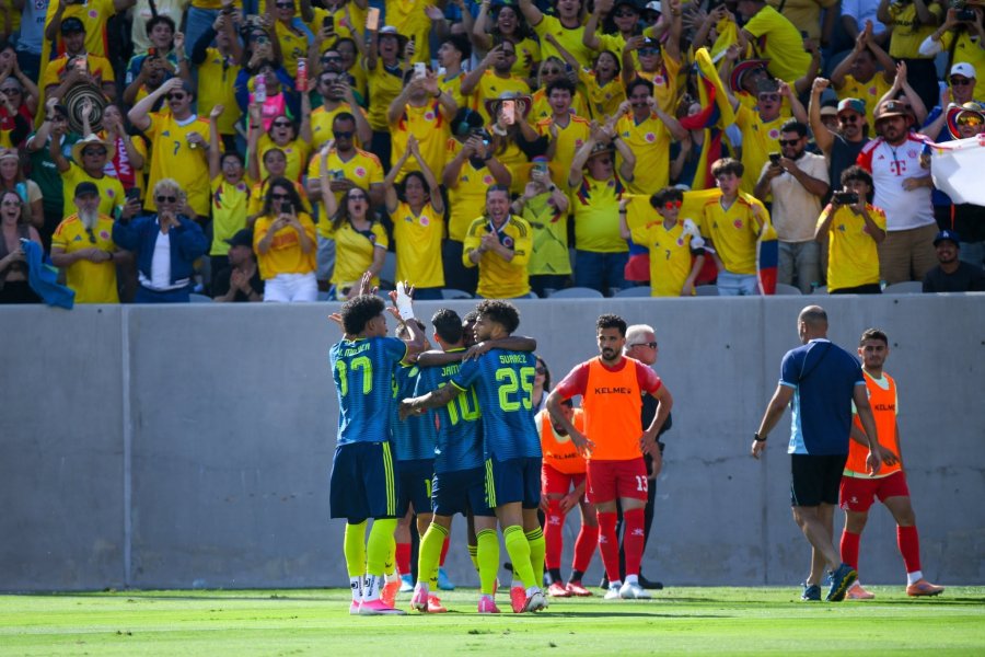 CON BUEN ANIMO. Colombia sum&oacute; un buen triunfo.