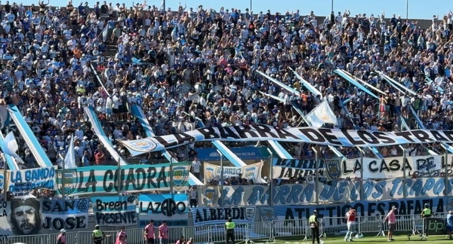 LOS HINCHAS DE LA CREMA PODR&Aacute;N ACOMPA&Ntilde;AR A SU EQUIPO EN PARAN&Aacute;